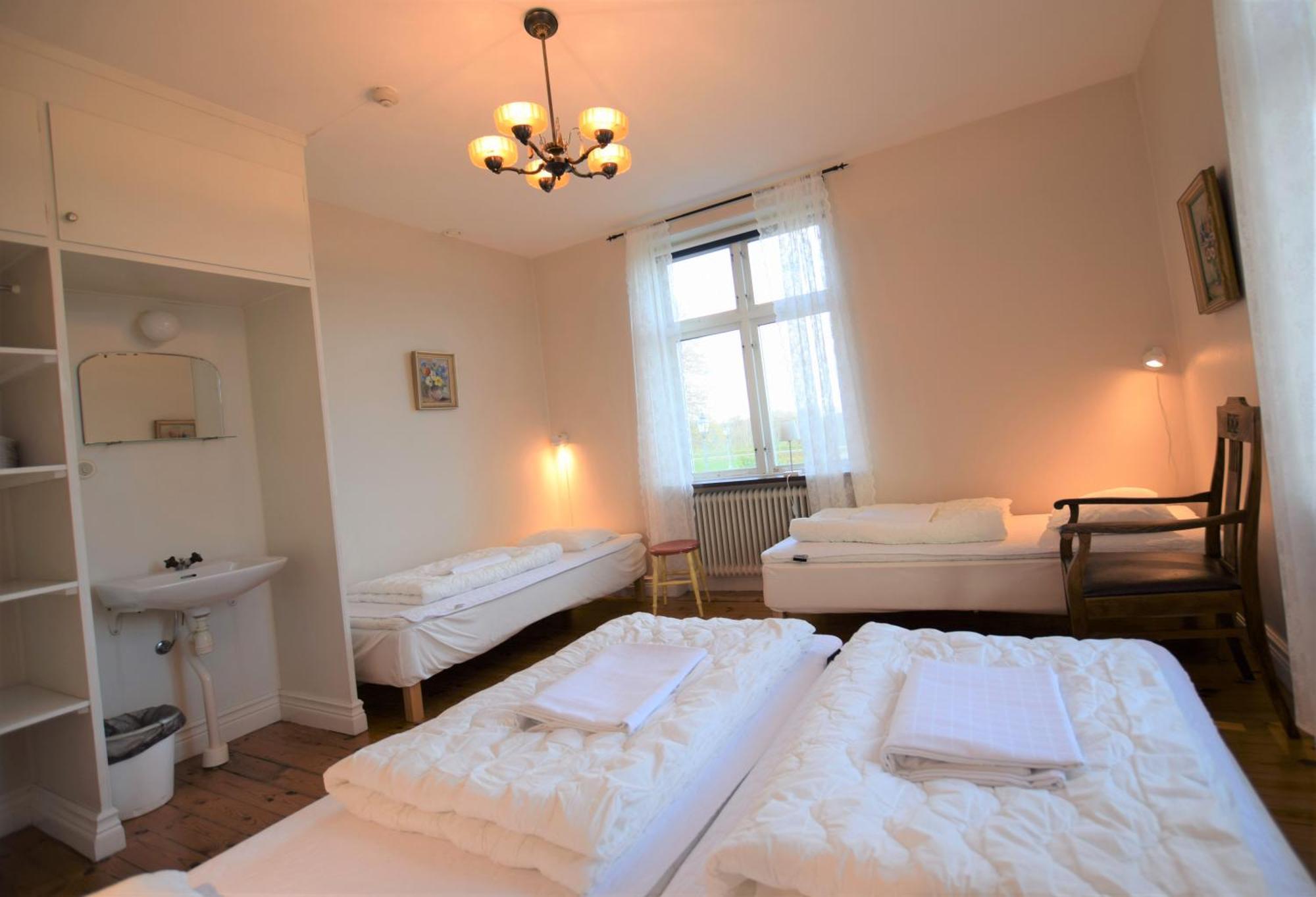 Blaesinge Gard Kullabygden Hostel Jonstorp Room photo